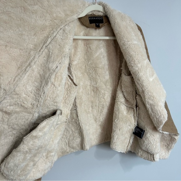 Bernardo Women's Tan Faux Suede Fur Lined Shearling Open Front Coat Size 1X - Picture 5 of 7